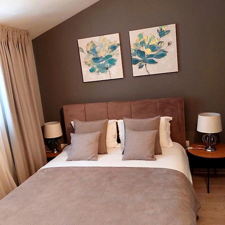 Apartaments Victoria Porec Luaran gambar